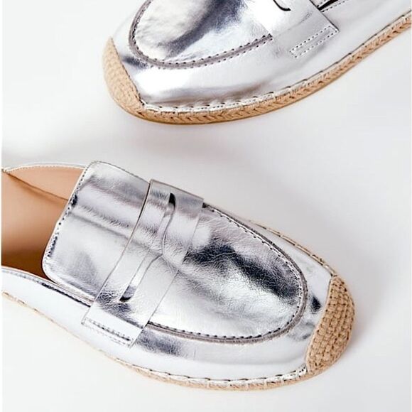 JustFab Ailana Flat Mule Metallic Slip-On Espadrille - Picture 5 of 16